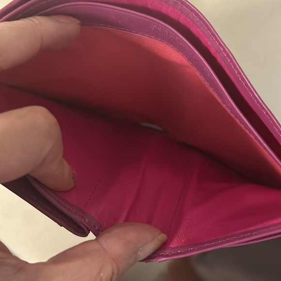 💕STUNNING Givenchy Pink Leather Compact Wallet 💕 - Picture 10 of 10